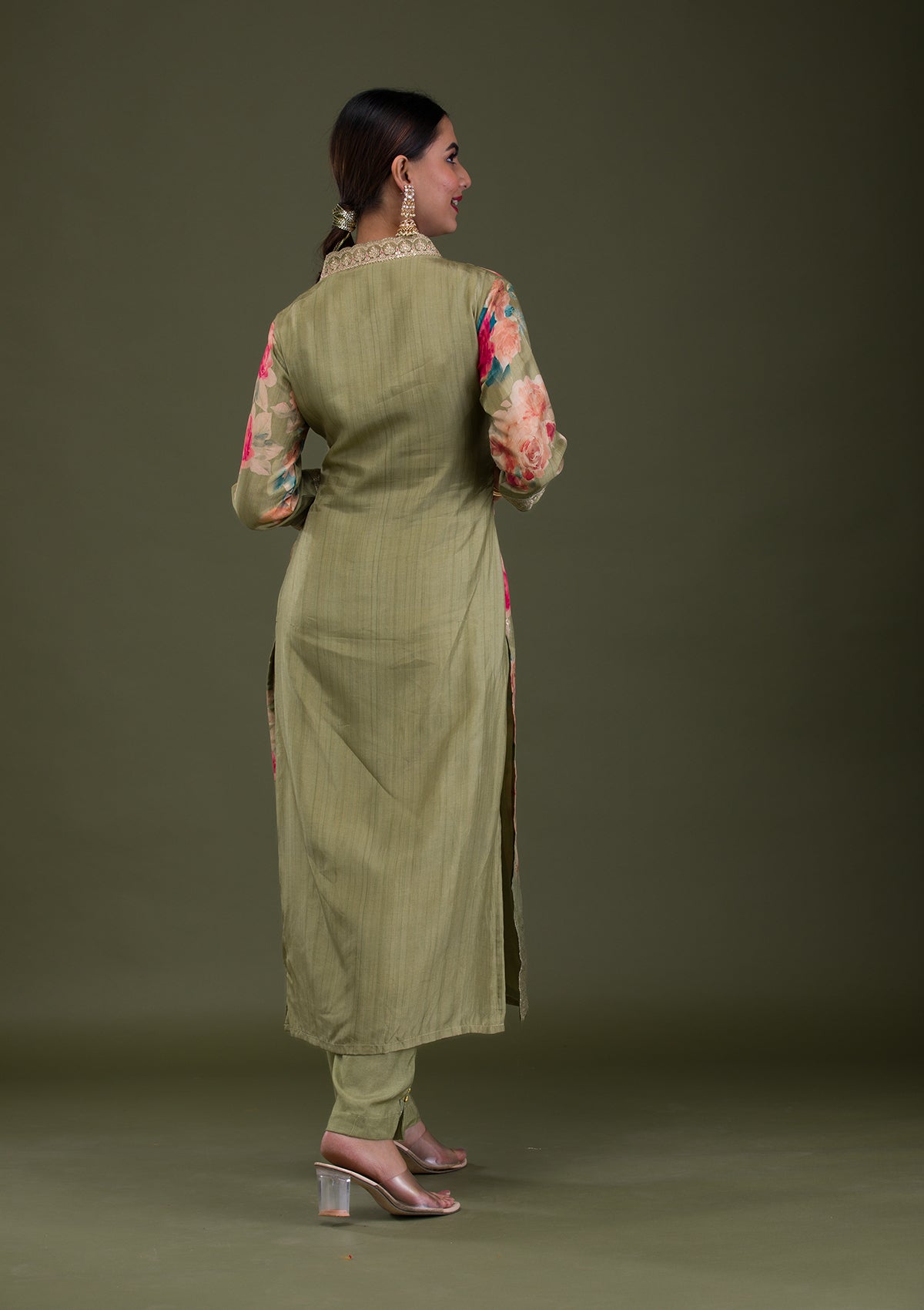 Pista Green Printed Semi Crepe Readymade Salwar Suit